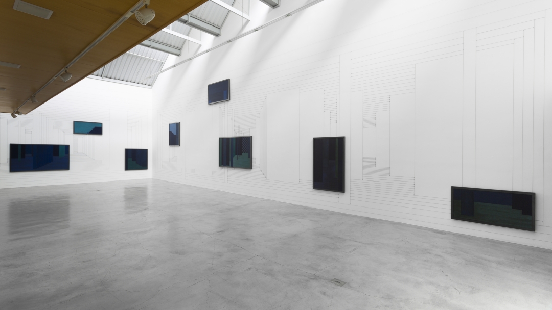 Janaina Mello Landini, Labirinto Sintr贸pico, 2016 - Installation View (Ph. courtesy of Zipper Galeria)